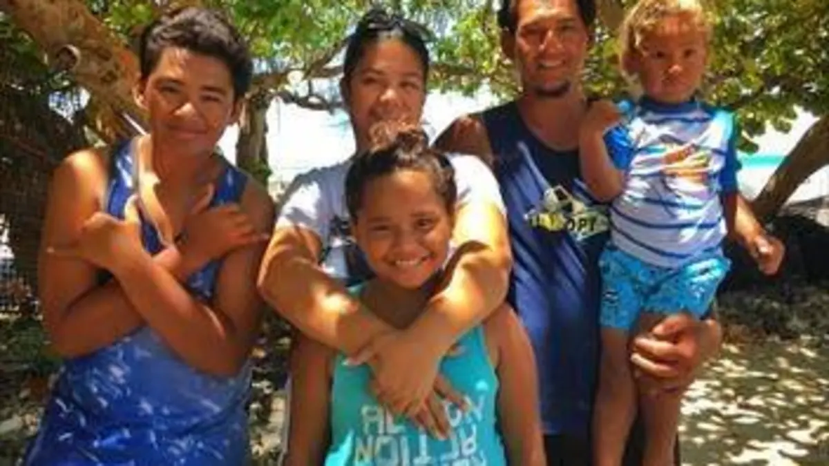 Tikehau, les enfants du lagon