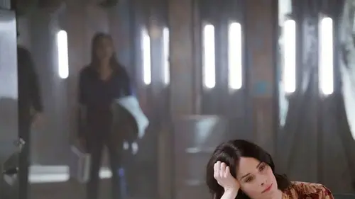 Timeless S02E11 Le miracle de Noël