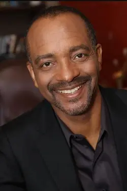 Photo Timothy Tinker Sr.