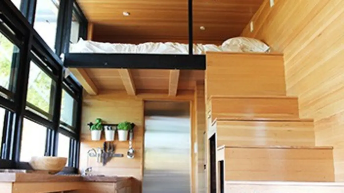 Tiny House : mini-maison à emporter S01E00 A nous les vacances !