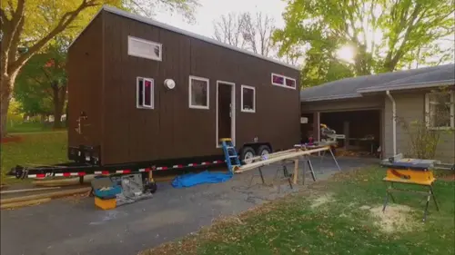 Tiny House : mini-maison à emporter S02E00 Nouvelle vie