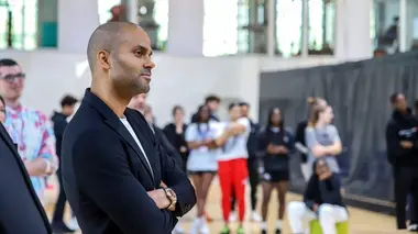 Tony Parker Academy, un an à L'école des champions L'école des champions