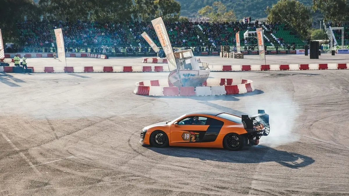 Top Cars Audi R8 Drifter