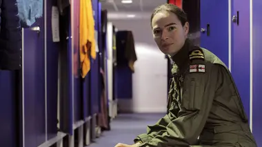 Top Gun : Pilotes d'Elite S01E01 Initiation
