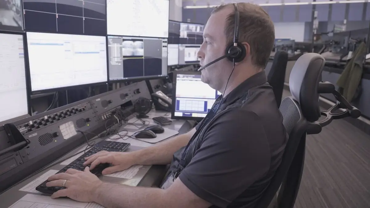 Toronto Airport Uncovered Avis de tempête