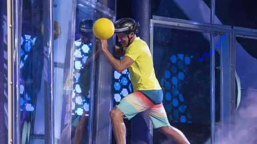 Total knock out : le parcours des champions Allez, papy !