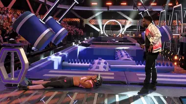 Total knock out : le parcours des champions C'est pas un concours de mangeurs de tacos !