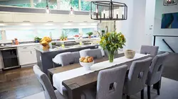 Total rénovation : frères en affaires Mark et Eugenie