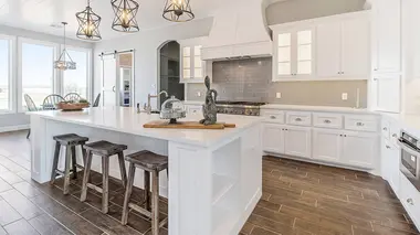 Total renovation : Freres en affaires