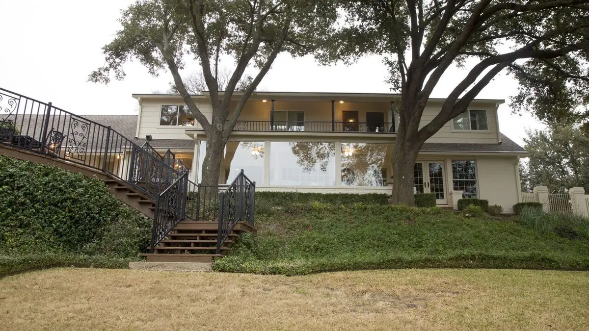 Total rénovation : ma maison sur-mesure Bout de France à Waco
