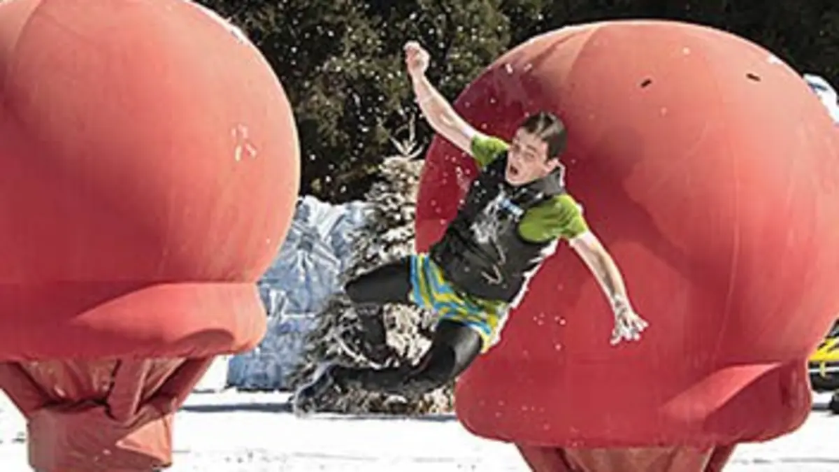 Total Wipeout : Made in USA Episode 7 : Spécial jeunes mariés