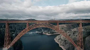 Tour, ponts, gares : le génie de Gustave Eiffel révélé