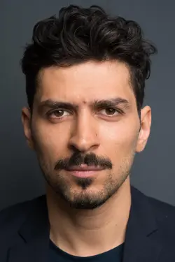 Photo Tourialay Akbari