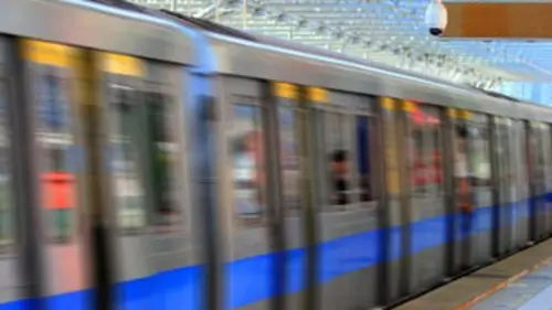 Tout ce qui bouge S02E07 Métro