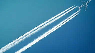 Voyager en temps de crise