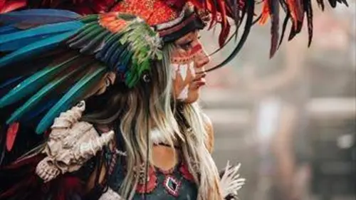 Traqueurs de mystères S01E04 Les Aztèques en Amérique