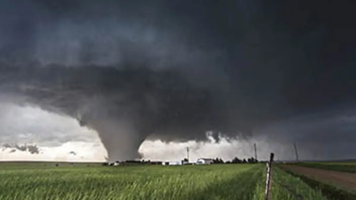 Traqueurs de tornades E02 Au service de la science