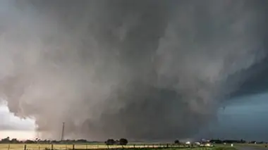Traqueurs de tornades E03 Jeux dangereux
