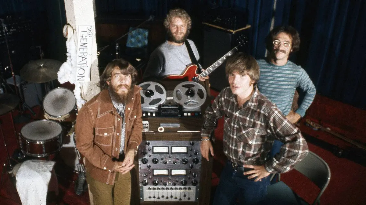 Travelin' Band : Creedence Clearwater Revival