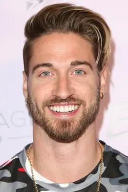 Photo Travis DesLaurier