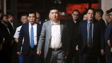 Triades La mafia chinoise à la conquête du monde Naissance d'une pieuvre