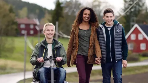 Trio : la cyberattaque S02E07 Lone Henriksen