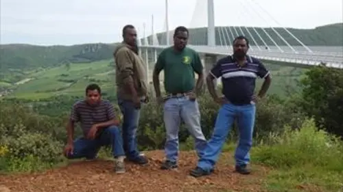 Trois Saa et puis la France