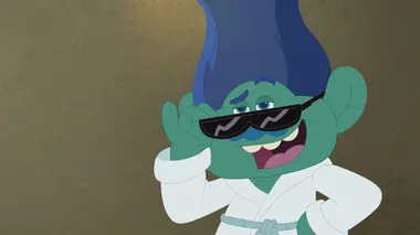 Miss Poppy / La guerre des voisins