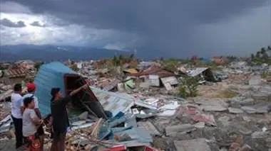 Tsunami 2004 : ils ont filmé la catastrophe du siècle