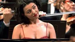 Visuel de Tugan Sokhiev dirige Grieg et Bruckner