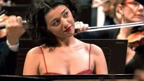 Casting Tugan Sokhiev dirige Grieg et Bruckner