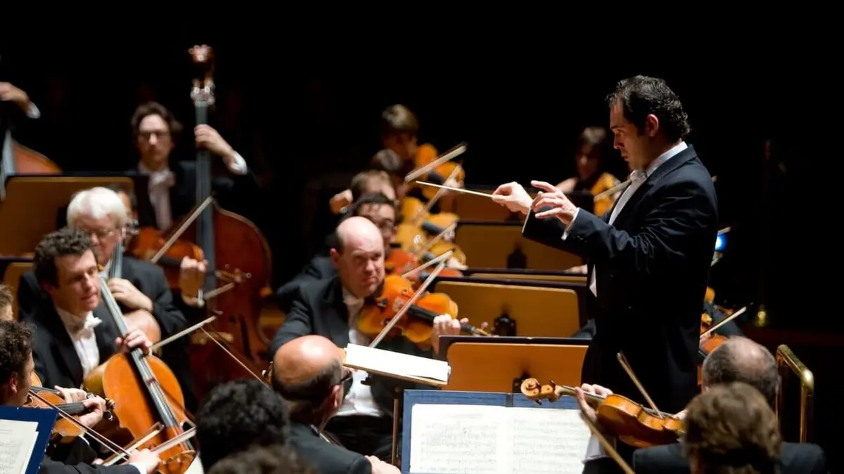 Tugan Sokhiev et l'Orchestre du Capitole de Toulouse Prokofiev, Chostakovitch