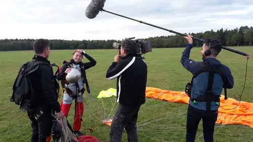 Typh Barrow, d'une voix à l'autre