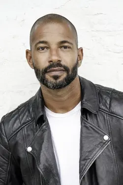 Photo Tyron Ricketts