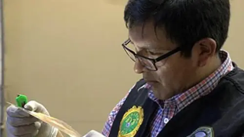 Ultimate Airport Pérou E08 En flagrant délit