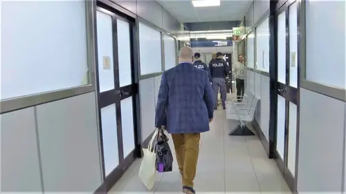 Ultimate Airport Rome S01E02 Pèlerin trafiquant