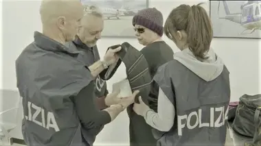 Ultimate Airport Rome S01E01 L'argent de la drogue