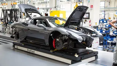 Ultimate Supercar Maserati MC20