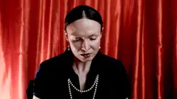 Un aigle de la taille d'un cheval