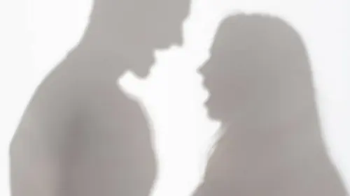 Documentaires AB3 E28 Quand le clan fait sa loi