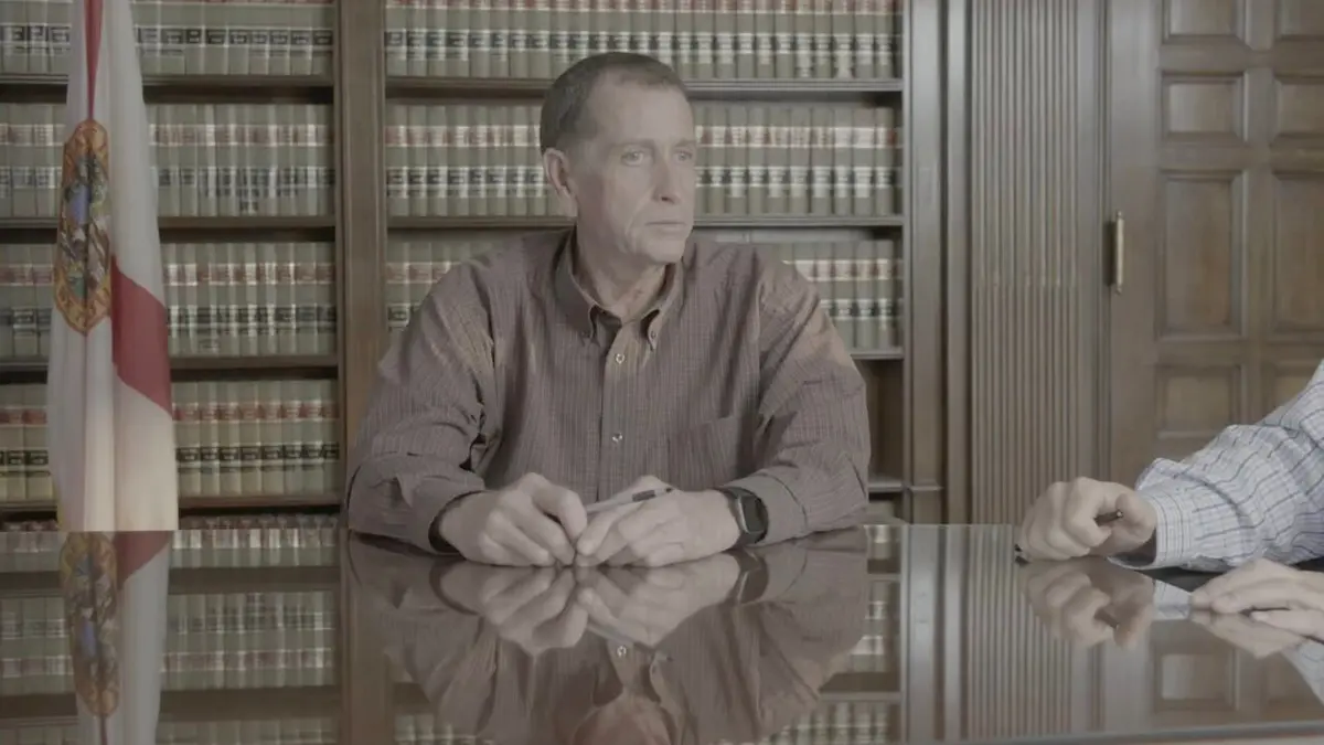 Un assassin dans la police Angle mort