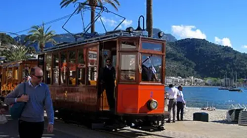 Un billet de train pour... S10E01 Majorque