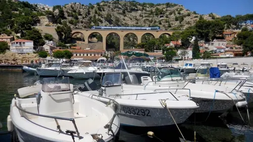 Un billet de train pour... S13E01 La Côte bleue