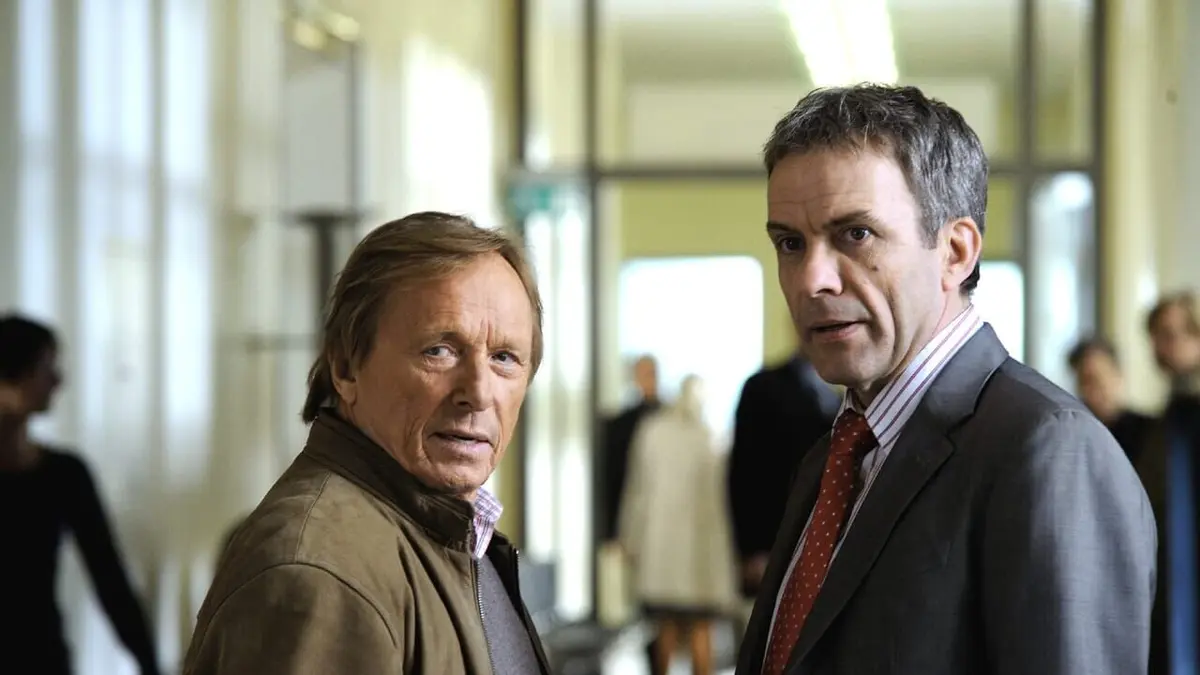 Un cas pour deux S29E08 Scorpion en Maison Trois en streaming