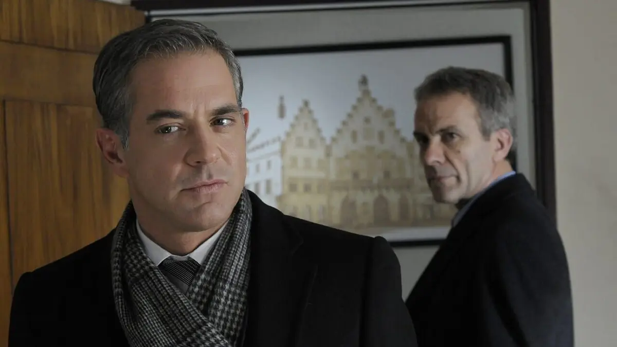 Un cas pour deux S31E02 Zone d'ombre en streaming