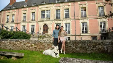 Un château à sauver Le donjon de la Belle au bois dormant