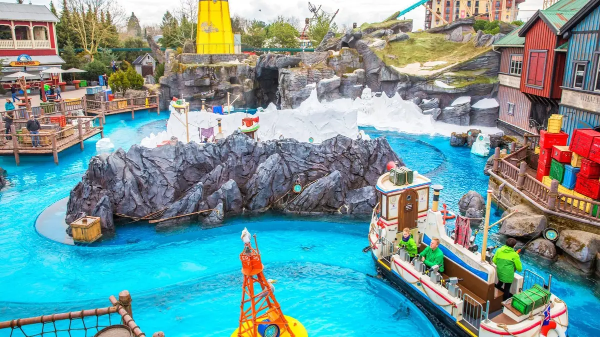 Un jour ailleurs S01E17 Grands buffets / Arles / Europa Park