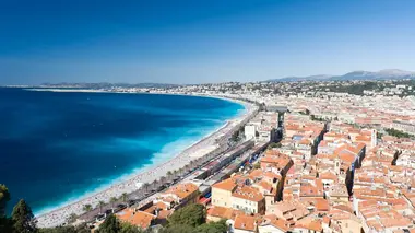 Bals et carnavals : Nice, Versailles, Venise