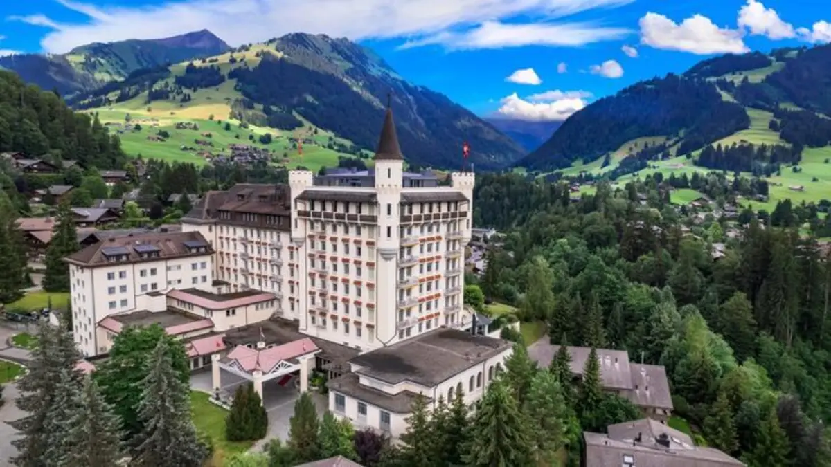 Un jour ailleurs S01E53 Lake Tahoe / Gstaad / Aspen / Megéve