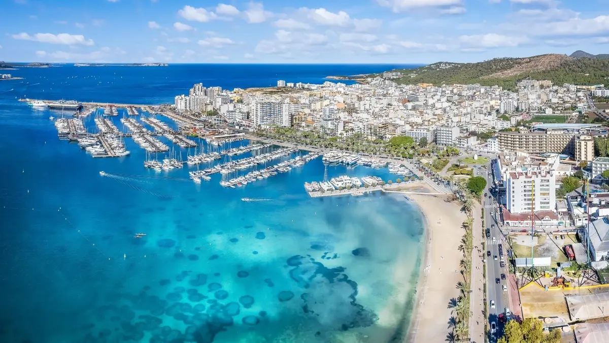 Un jour ailleurs S01E69 Ibiza / Îles vierges / Peninsula
